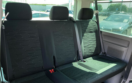 Volkswagen Caravelle T6 рестайлинг, 2021 год, 4 188 000 рублей, 15 фотография