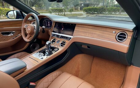 Bentley Continental GT III, 2021 год, 29 990 000 рублей, 22 фотография