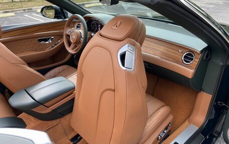 Bentley Continental GT III, 2021 год, 29 990 000 рублей, 24 фотография