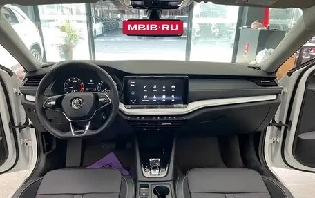 Skoda Octavia IV, 2023 год, 2 590 000 рублей, 7 фотография
