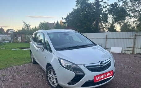 Opel Zafira C рестайлинг, 2012 год, 1 000 000 рублей, 9 фотография