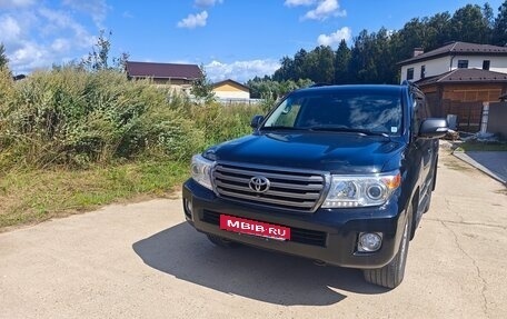 Toyota Land Cruiser 200, 2015 год, 6 000 000 рублей, 2 фотография