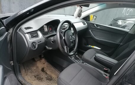 Skoda Rapid I, 2014 год, 950 000 рублей, 6 фотография