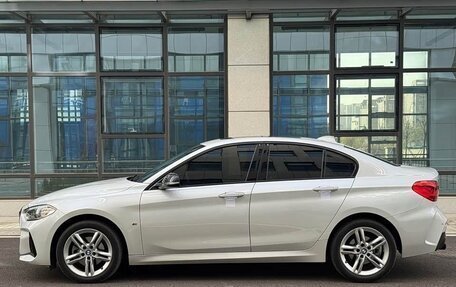 BMW 1 серия, 2023 год, 2 000 000 рублей, 4 фотография