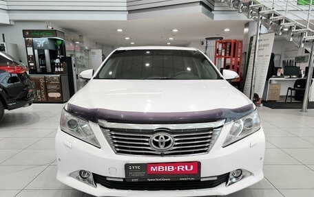 Toyota Camry, 2013 год, 995 000 рублей, 2 фотография