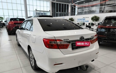 Toyota Camry, 2013 год, 995 000 рублей, 8 фотография