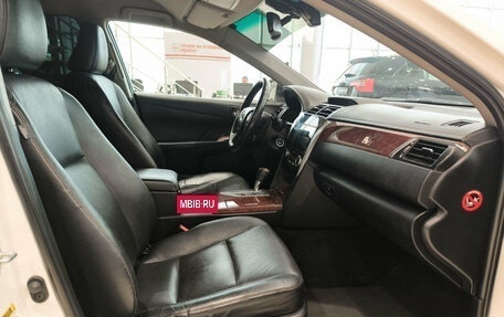 Toyota Camry, 2013 год, 995 000 рублей, 13 фотография