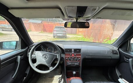 Mercedes-Benz C-Класс, 1998 год, 570 000 рублей, 7 фотография