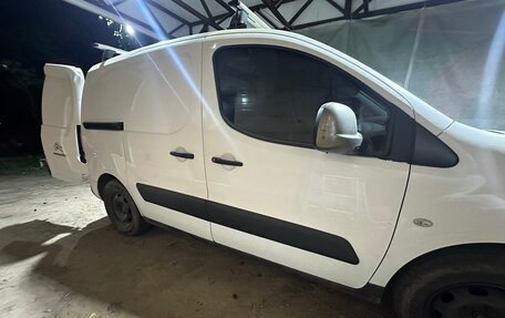 Citroen Berlingo II рестайлинг, 2012 год, 720 000 рублей, 2 фотография