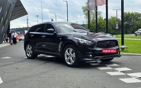 Infiniti FX II, 2010 год, 1 800 000 рублей, 3 фотография