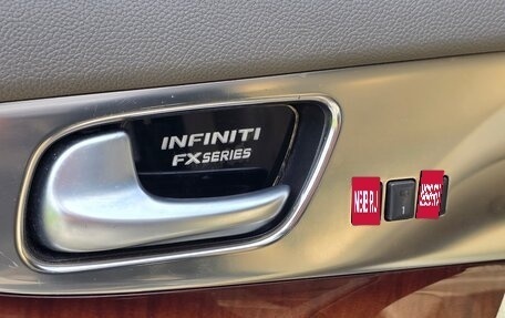 Infiniti FX II, 2010 год, 1 800 000 рублей, 29 фотография
