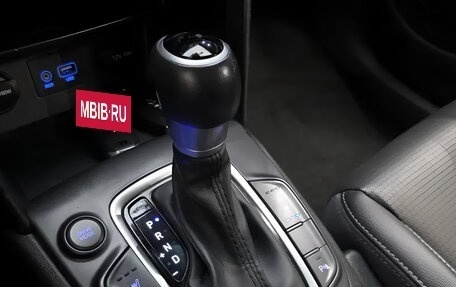 Hyundai Kona I, 2019 год, 1 680 000 рублей, 4 фотография