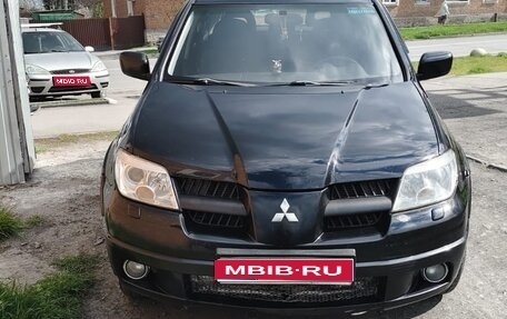 Mitsubishi Outlander III рестайлинг 3, 2006 год, 650 000 рублей, 1 фотография