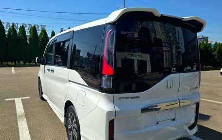 Honda Stepwgn IV, 2015 год, 1 590 000 рублей, 3 фотография