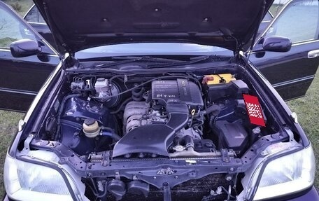 Toyota Crown, 2002 год, 1 250 000 рублей, 4 фотография