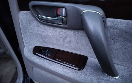 Toyota Crown, 2002 год, 1 250 000 рублей, 24 фотография