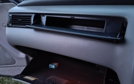 Toyota Crown, 2002 год, 1 250 000 рублей, 29 фотография