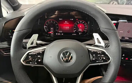 Volkswagen Golf VIII, 2023 год, 2 346 000 рублей, 8 фотография