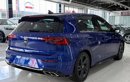 Volkswagen Golf VIII, 2023 год, 2 346 000 рублей, 4 фотография