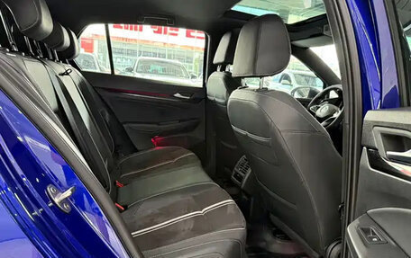 Volkswagen Golf VIII, 2023 год, 2 346 000 рублей, 16 фотография