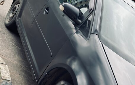 Volkswagen Touran III, 2007 год, 335 000 рублей, 2 фотография