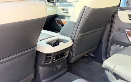 Toyota Sequoia, 2024 год, 12 700 000 рублей, 18 фотография