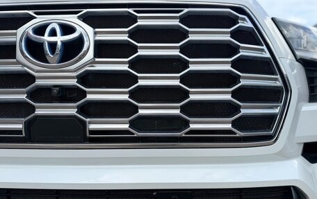 Toyota Sequoia, 2024 год, 12 700 000 рублей, 31 фотография