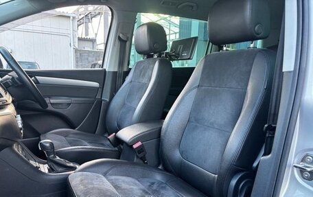 Volkswagen Sharan II, 2013 год, 990 000 рублей, 11 фотография