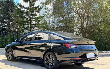 Hyundai Elantra, 2023 год, 1 590 010 рублей, 5 фотография