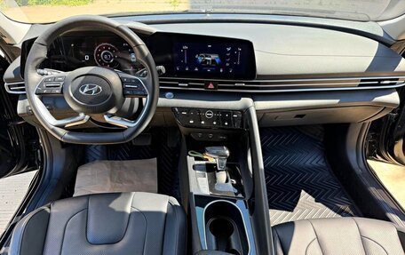 Hyundai Elantra, 2023 год, 1 590 010 рублей, 11 фотография