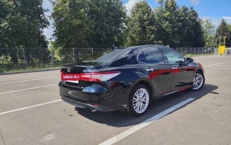 Toyota Camry, 2019 год, 2 639 000 рублей, 2 фотография
