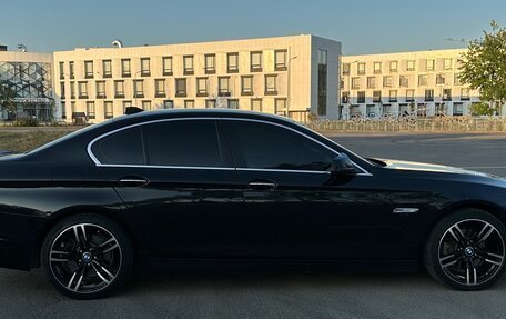 BMW 5 серия, 2010 год, 1 900 000 рублей, 2 фотография