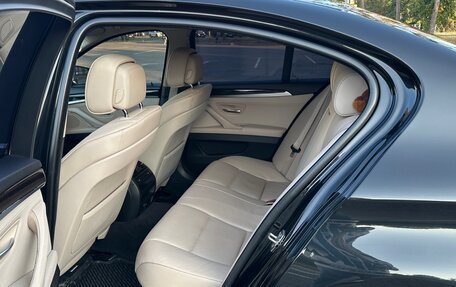 BMW 5 серия, 2010 год, 1 900 000 рублей, 9 фотография