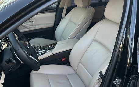 BMW 5 серия, 2010 год, 1 900 000 рублей, 12 фотография