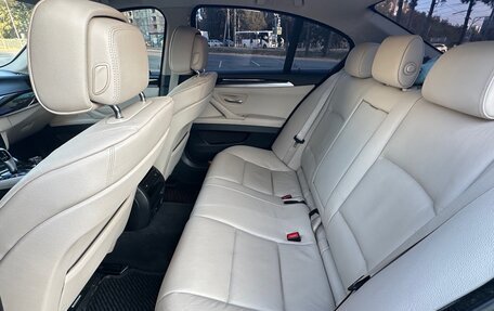 BMW 5 серия, 2010 год, 1 900 000 рублей, 10 фотография