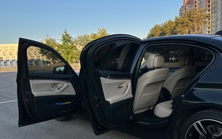 BMW 5 серия, 2010 год, 1 900 000 рублей, 7 фотография