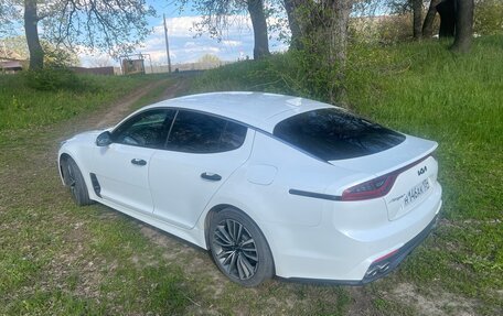 KIA Stinger I, 2019 год, 2 200 000 рублей, 5 фотография