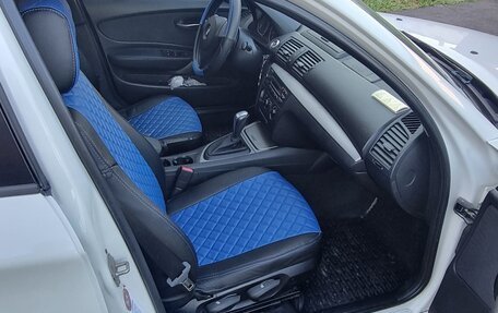 BMW 1 серия, 2011 год, 850 000 рублей, 7 фотография