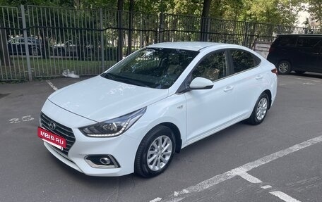 Hyundai Solaris II рестайлинг, 2017 год, 1 480 000 рублей, 2 фотография