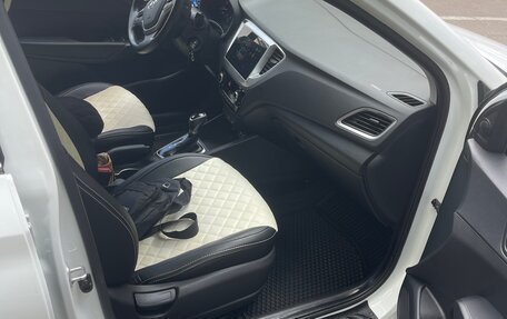 Hyundai Solaris II рестайлинг, 2017 год, 1 480 000 рублей, 10 фотография