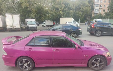 Toyota Altezza, 1999 год, 490 000 рублей, 3 фотография