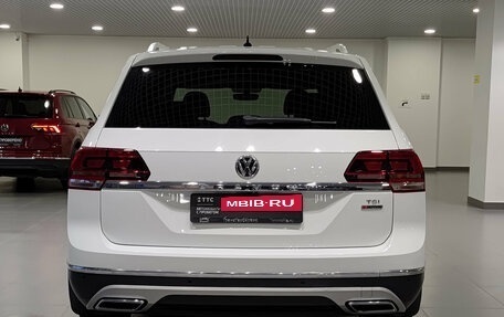 Volkswagen Teramont I, 2019 год, 3 100 000 рублей, 7 фотография
