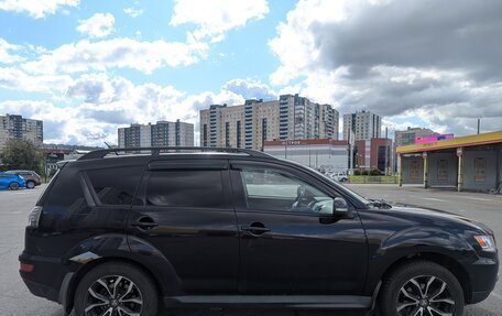 Mitsubishi Outlander III рестайлинг 3, 2010 год, 1 100 000 рублей, 5 фотография