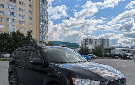Mitsubishi Outlander III рестайлинг 3, 2010 год, 1 100 000 рублей, 4 фотография