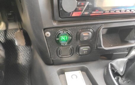 Chevrolet Niva I рестайлинг, 2003 год, 245 000 рублей, 16 фотография