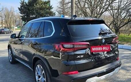 BMW X5, 2021 год, 5 600 000 рублей, 4 фотография
