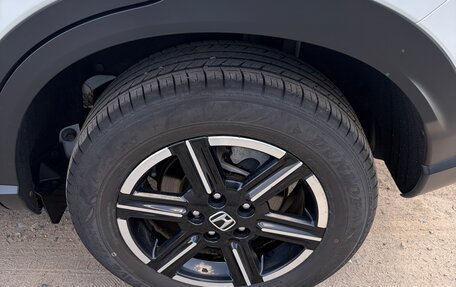 Honda Vezel, 2024 год, 2 490 000 рублей, 10 фотография