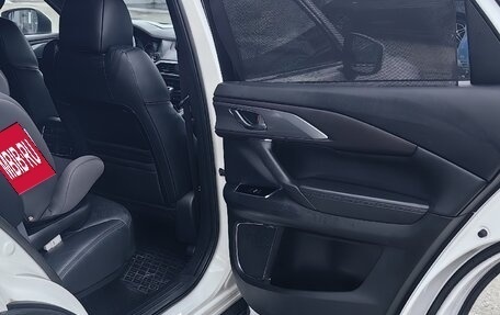 Mazda CX-9 II, 2018 год, 2 950 000 рублей, 20 фотография