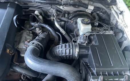 Nissan Pathfinder, 2012 год, 1 600 000 рублей, 13 фотография