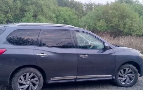 Nissan Pathfinder, 2014 год, 2 050 000 рублей, 8 фотография